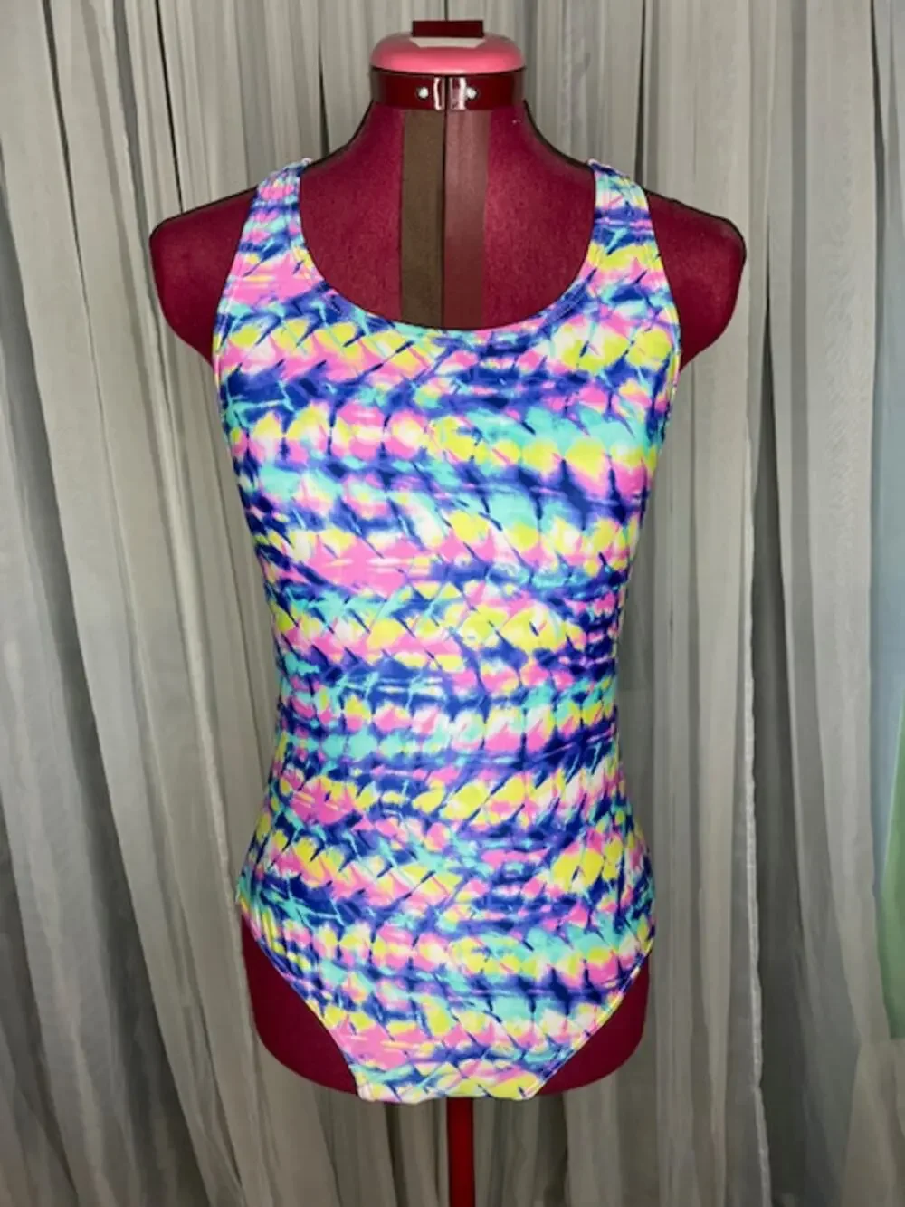 Speedo one piece swimsuit racerback pink blue